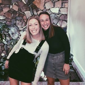 Meet your Posher, Katelyn